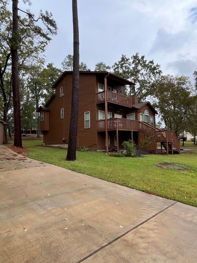 330 Holiday Ln, House other with 3 bedrooms, 2 bathrooms and 4 parking in Coldspring TX | Image 28