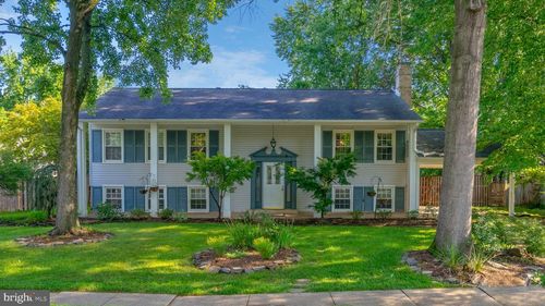 15012 Olddale Rd, CENTREVILLE, VA, 20120-1433 | Card Image