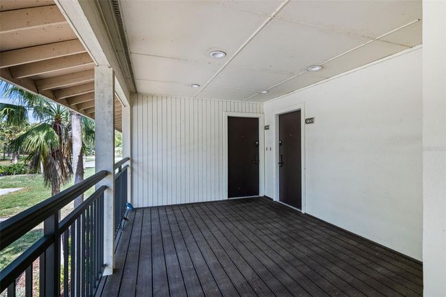 Front Balcony and Entrance of 3158 and 3160 | Image 61