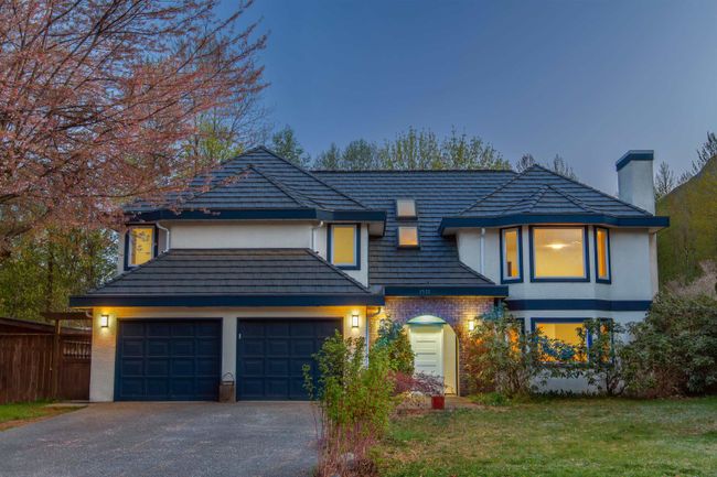 1551 Eagle Run Drive, House other with 5 bedrooms, 3 bathrooms and 6 parking in Squamish BC | Image 1