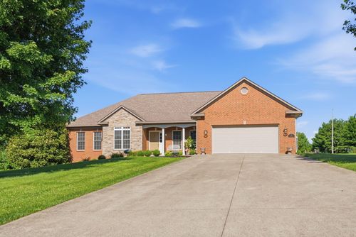 70 Midden Ln, Cynthiana, KY, 41031-9305 | Card Image