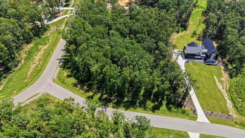 8482 Big Sky Ln, Signal Mountain, TN, 37377-2213 | Card Image