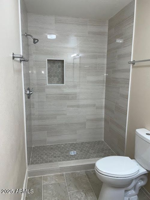 d-1827 E Kirkland Ln, Tempe, AZ, 85281-4439 | Card Image