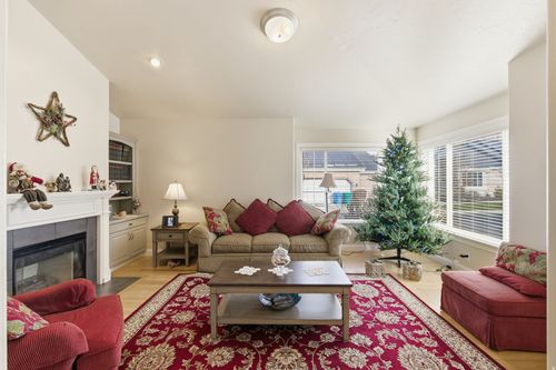 227 W 170 N, Orem, UT, 84057-4646 | Card Image