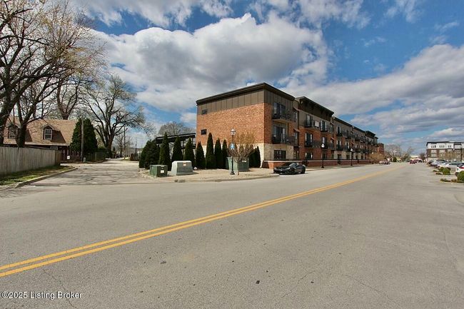 210 - 210 Mulberry St, Condo with 1 bedrooms, 1 bathrooms and null parking in Jeffersonville IN | Image 42