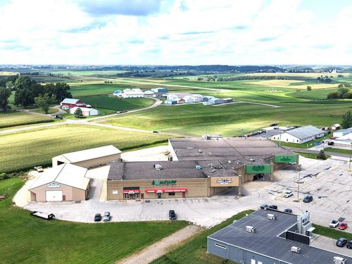 1230 N Main Street, Viroqua, WI, 54665 | Card Image