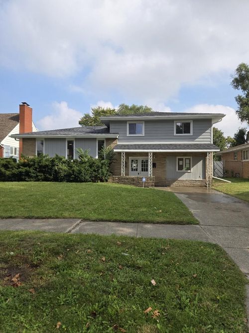 7339 California Ave, Hammond, IN, 46323-2733 | Card Image