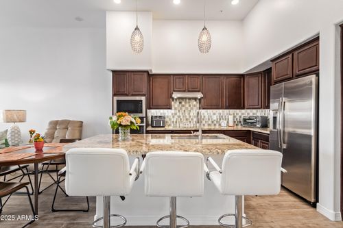 140-15550 S 5th Ave, Phoenix, AZ, 85045-0490 | Card Image