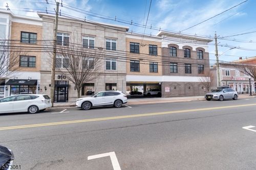 apt-201-310 Centennial Ave, Cranford, NJ, 07016-3278 | Card Image