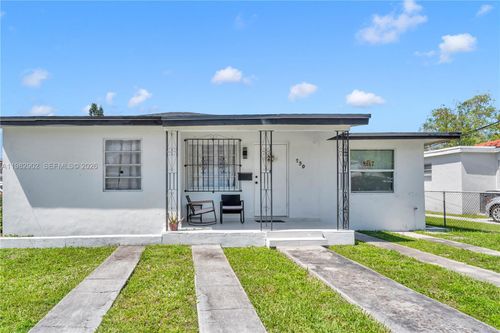 250 Nw 34th Ave, Miami, FL, 33125-4953 | Card Image