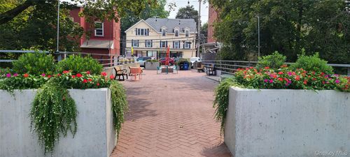 5-291 Main St, Cornwall, NY, 12518-1551 | Card Image