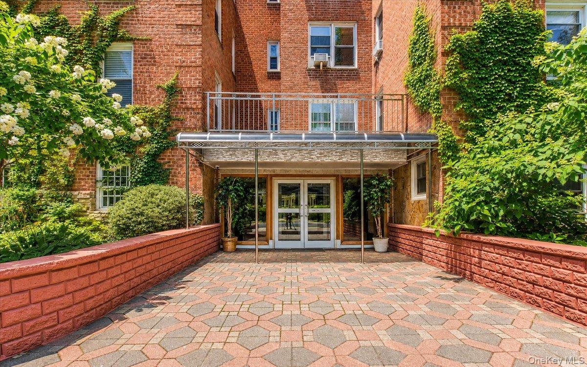 Residential in New York 2