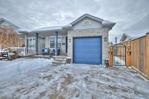 7758 Cortina Cres, Niagara Falls, ON, L2H3B5 | Card Image