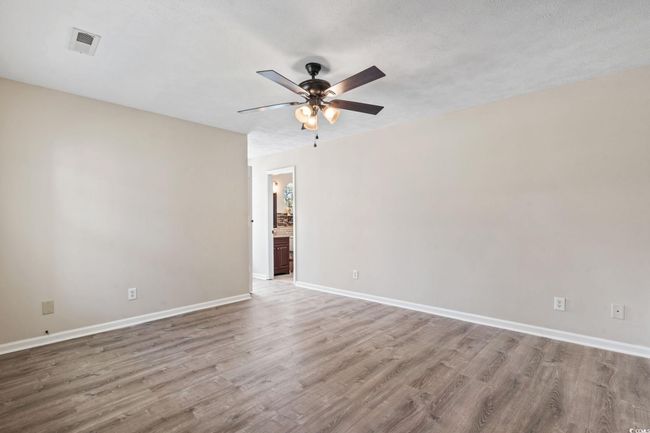 1007 Autumn Dr, House other with 3 bedrooms, 2 bathrooms and 4 parking in Murrells Inlet SC | Image 17