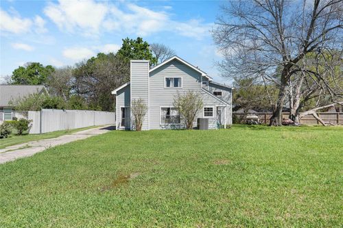 10496 Summit Dr, Willis, TX, 77318-6432 | Card Image