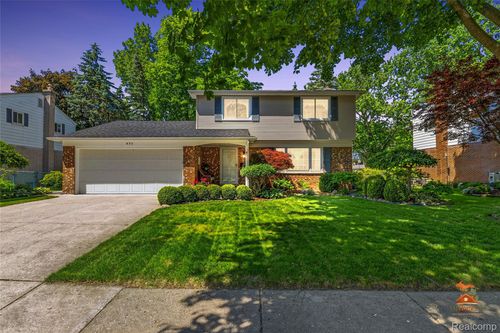 495 Springbrook Cres, Saline, MI, 48176-1530 | Card Image