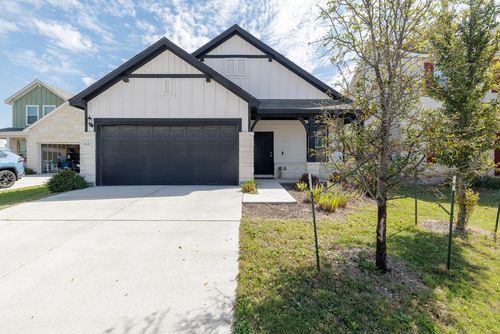 1620 Holly Lake Dr, Leander, TX, 78641-5417 | Card Image