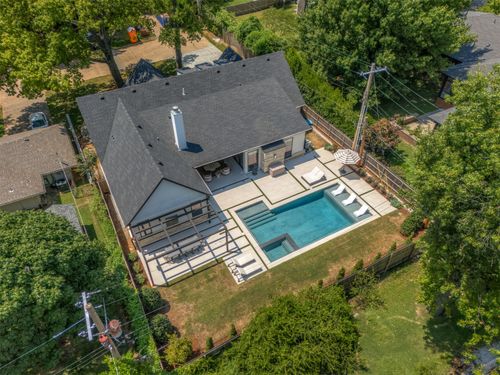 3215 Troost Ave, Tulsa, OK, 74105-2121 | Card Image