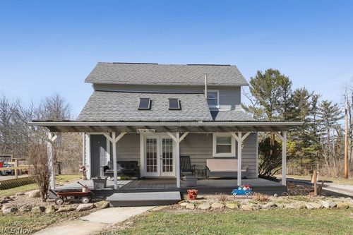 6686 Mahoning Ave Ne, Alliance, OH, 44601-8224 | Card Image