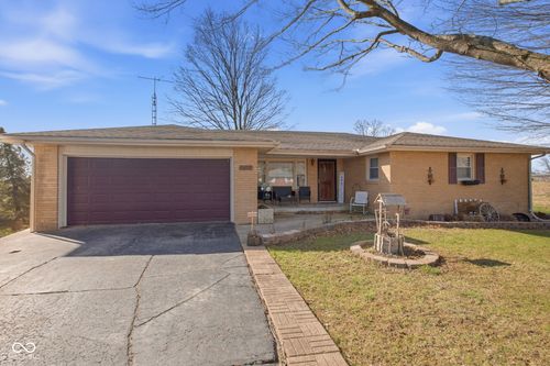 501 S Hardacre Ct, New Castle, IN, 47362-5123 | Card Image