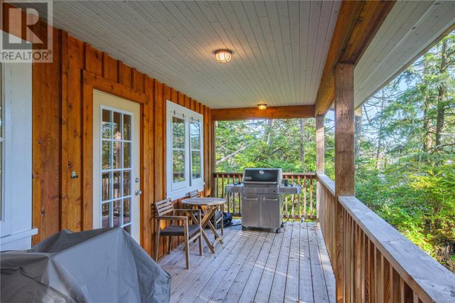 225 Boardwalk Blvd, House other with 2 bedrooms, 1 bathrooms and 2 parking in Ucluelet BC | Image 25