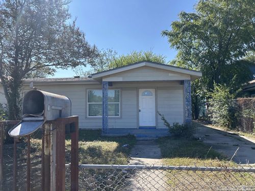 2618 Lombrano St, San Antonio, TX, 78228-6329 | Card Image