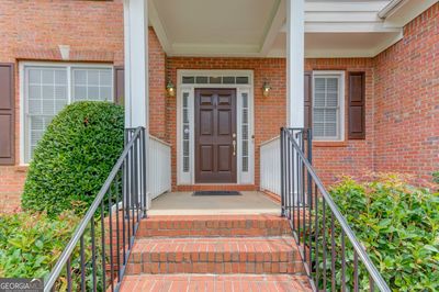 655 Carriage View Court, House other with 4 bedrooms, 3 bathrooms and null parking in Suwanee GA | Image 3