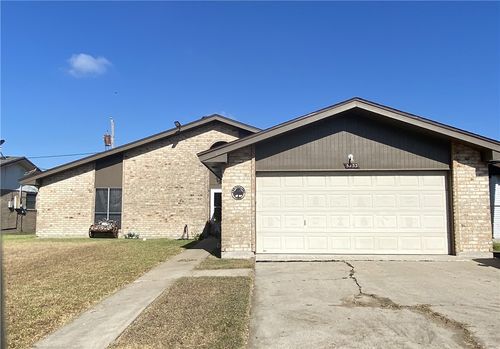 5733 Crestford Dr, Corpus Christi, TX, 78415-3808 | Card Image