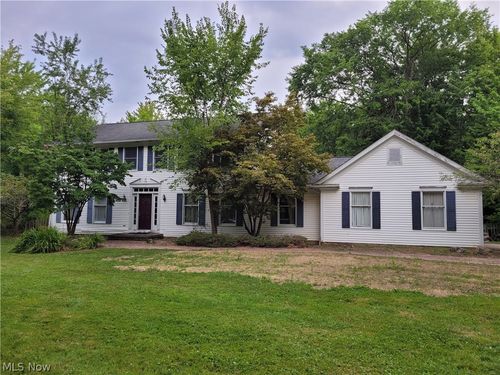 7939 Gatewood Oval, Gates Mills, OH, 44040-9304 | Card Image