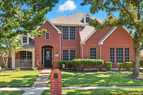 1014 Amesbury Dr, Murphy, TX, 75094-4433 | Card Image