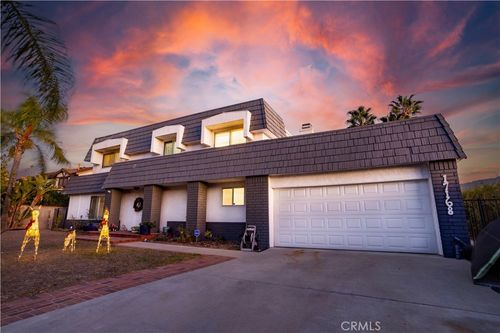 17168 Barneston St, Granada Hills, CA, 91344-2441 | Card Image