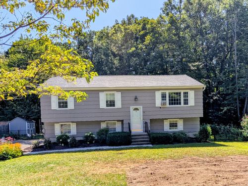 20 Capitola Rd, Danbury, CT, 06811-2911 | Card Image