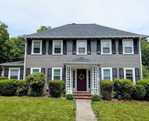 83 Saunders Rd, Norwood, MA, 02062-3243 | Card Image