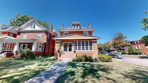 840 13th St, Huntington, WV, 25701-2936 | Card Image