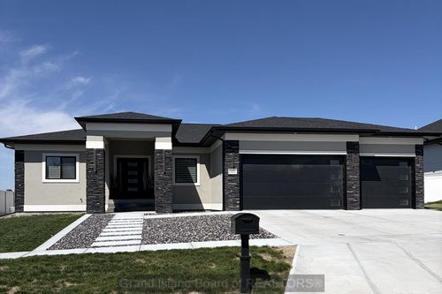 3109 Lakeview Ave, Hastings, NE, 68901-2749 | Card Image