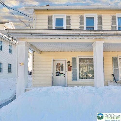 518 Pen Argyl St, Pen Argyl, PA, 18072-1933 | Card Image