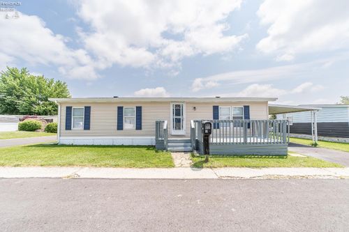 60-1303 Chateau Cir, Findlay, OH, 45840-6701 | Card Image