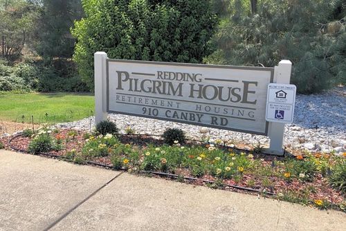 910 Canby Rd, Redding, CA, 96003-4573 | Card Image