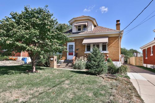 3432 Alta Vista Ave, Cheviot, OH, 45211-5345 | Card Image