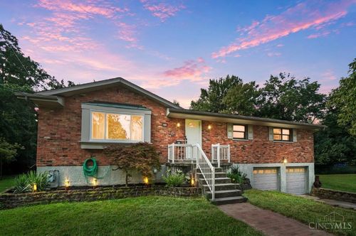 4733 Elizabeth Place, Blue Ash, OH, 45242 | Card Image