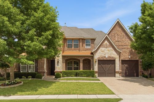 100 Honeysuckle Way, Flower Mound, TX, 75028-5142 | Card Image