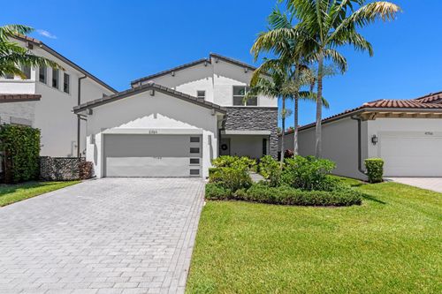 4750 Saddle Ranch Rd, Lake Worth, FL, 33467-5673 | Card Image
