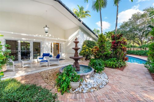 269 Cranwood Dr, Key Biscayne, FL, 33149-1204 | Card Image