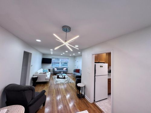 d-2126 Harwitch Rd, Upper Arlington, OH, 43221-2700 | Card Image