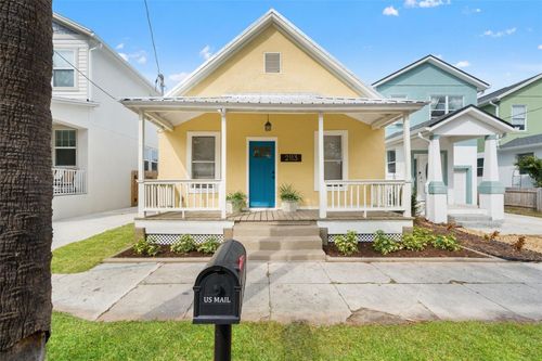 2113 W Cherry St, TAMPA, FL, 33607-3447 | Card Image