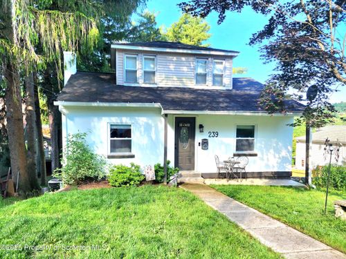 239 Maple St, Shavertown, PA, 18708-1815 | Card Image