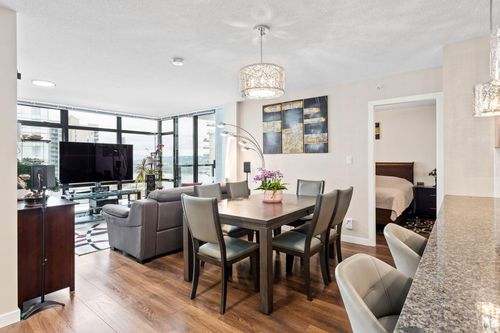 1106-610 Victoria St, New Westminster, BC, V3M0A5 | Card Image