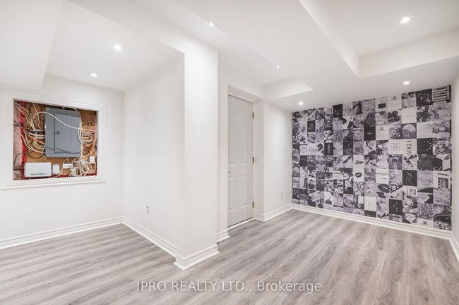 470 Savoline Blvd, House attached with 4 bedrooms, 3 bathrooms and 2 parking in Milton ON | Image 50
