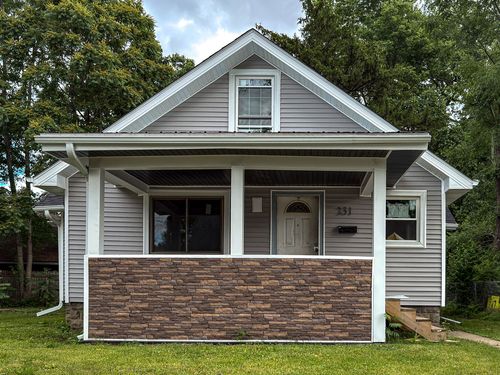 231 Oakwood Ave, ROCKFORD, IL, 61101-6514 | Card Image
