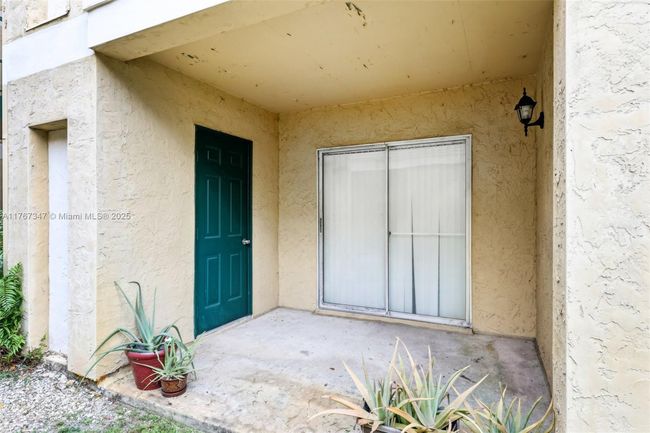 APT-1217 - 733 Riverside Dr, Condo with 1 bedrooms, 1 bathrooms and null parking in Coral Springs FL | Image 22